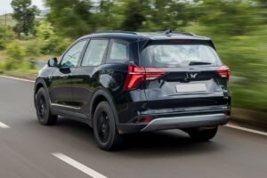 Mahindra XUV700 AX7 6 Str Diesel