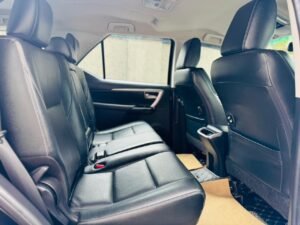 Toyota Fortuner GR-S